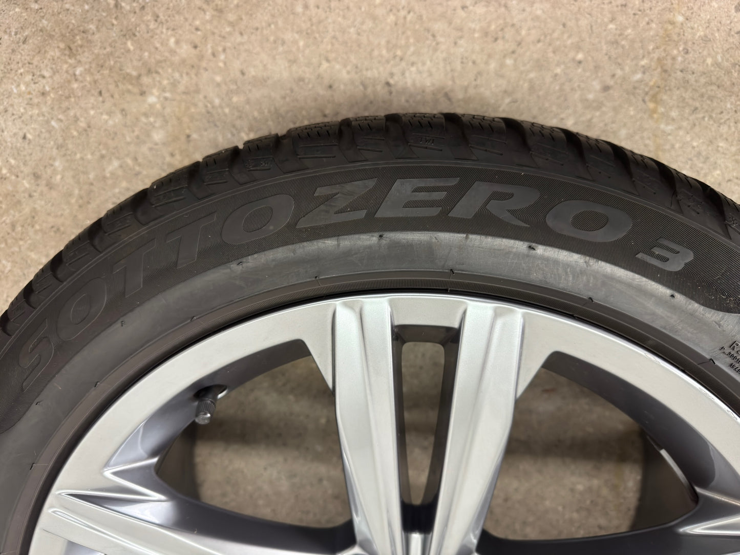 Original VW Arteon 3H Shooting Brake 18 Zoll Sebring Winterräder Winterreifen Felgen 3G8601025N Alufelgen Anthrazit R-Line 245/45 R18 96V Winterradsatz M+S MwSt. ausweisbar