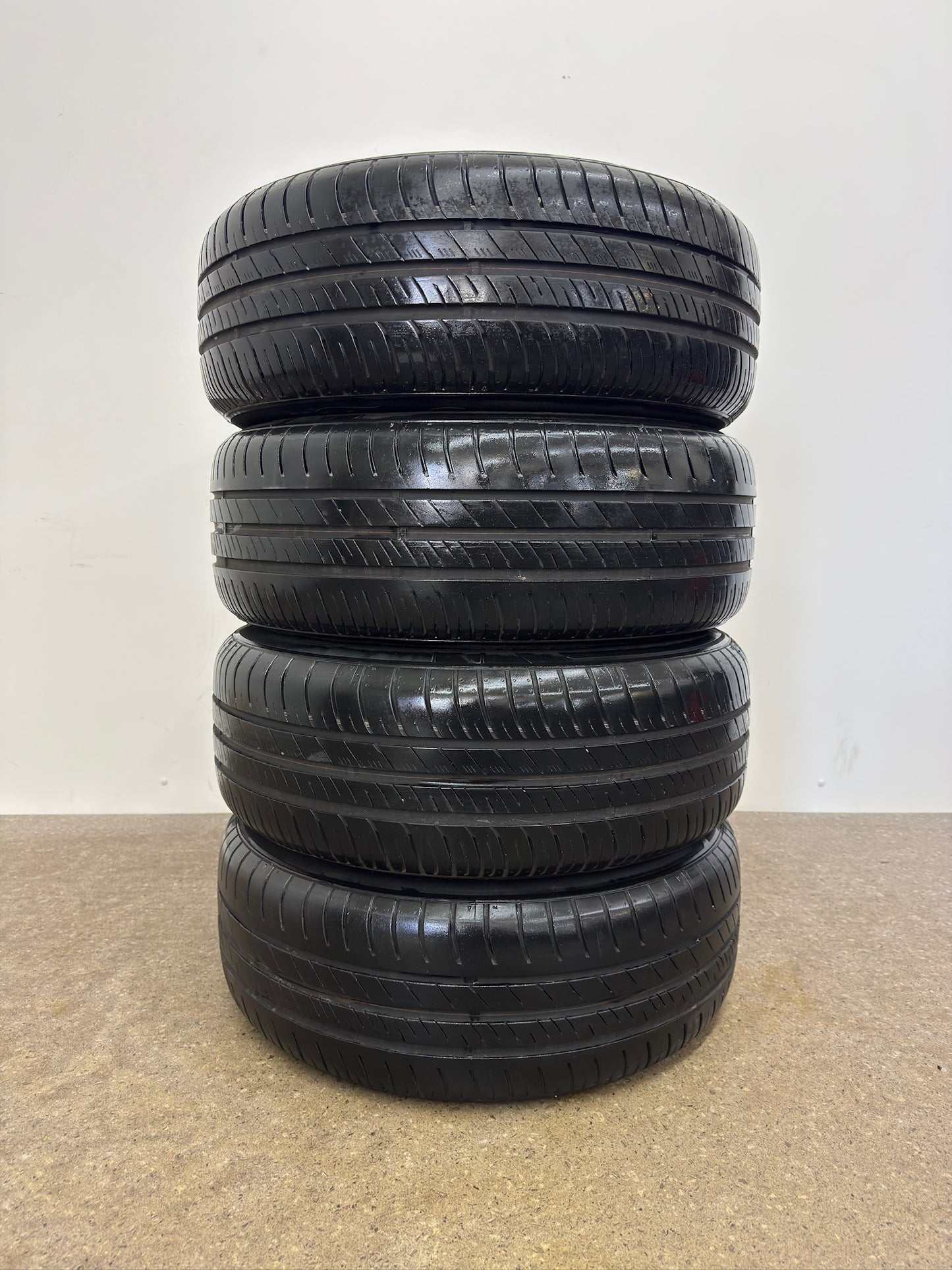 Original VW Golf VIII 8 CD 16 Zoll Norfolk Sommerräder Sommerreifen Felgen 5H0601025 Alufelgen 205/55 R16 91V 7x16 ET48 Silber 5x112