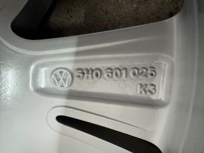 Original VW Golf VIII 8 CD 16 Zoll Norfolk Sommerräder Sommerreifen Felgen 5H0601025 Alufelgen 205/55 R16 91V 7x16 ET48 Silber 5x112