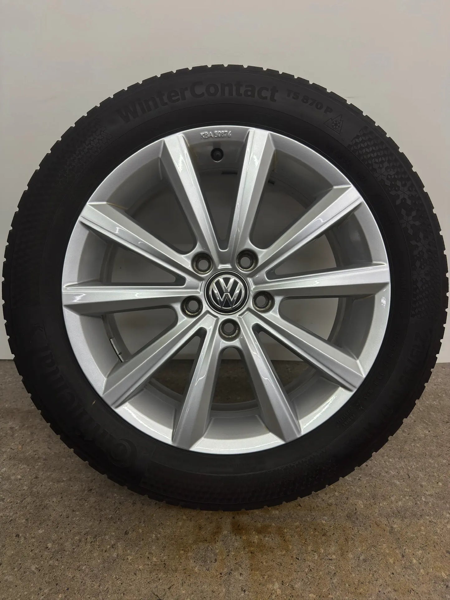 Original VW Passat B8 3G 17 Zoll Merano Winterräder Winterreifen Felgen 3G0071497C Alufelgen 215/55 R17 94H KBA50876 M+S Silber 6,5x17 ET41 5x112 Limousine Variant Winterradsatz