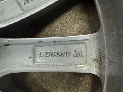 Original VW Passat B8 3G 17 Zoll Merano Winterräder Winterreifen Felgen 3G0071497C Alufelgen 215/55 R17 94H KBA50876 M+S Silber 6,5x17 ET41 5x112 Limousine Variant Winterradsatz