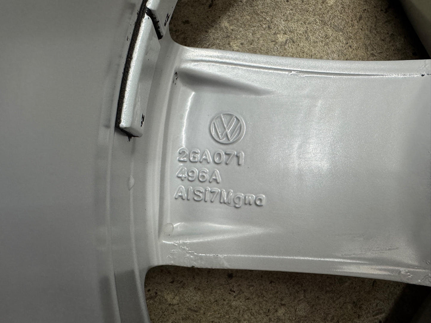 Original VW T-Roc 2GA A1 16 Zoll Corvara Winterräder Winterreifen Felgen 2GA601025Q 2GA071496A Alufelgen 205/60 R16 92H 6x16 ET43 Cabriolet 5x112 M+S SUV Winterradsatz MwSt.
