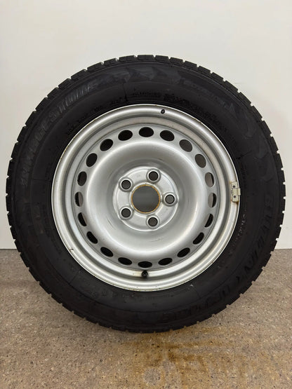 Original VW T5 T6 Transporter Kastenwagen 16 Zoll Winterräder Winterreifen Felgen 7H0601027D Stahlfelgen 6,5x16 ET51 215/65 R16 C 106 104T KBA 44544 5x120 Winterradsatz M+S