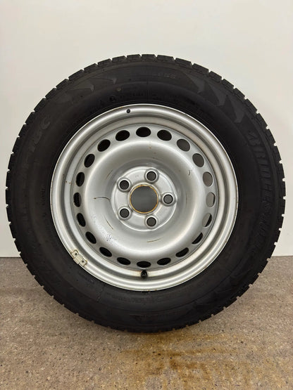 Original VW T5 T6 Transporter Kastenwagen 16 Zoll Winterräder Winterreifen Felgen 7H0601027D Stahlfelgen 6,5x16 ET51 215/65 R16 C 106 104T KBA 44544 5x120 Winterradsatz M+S