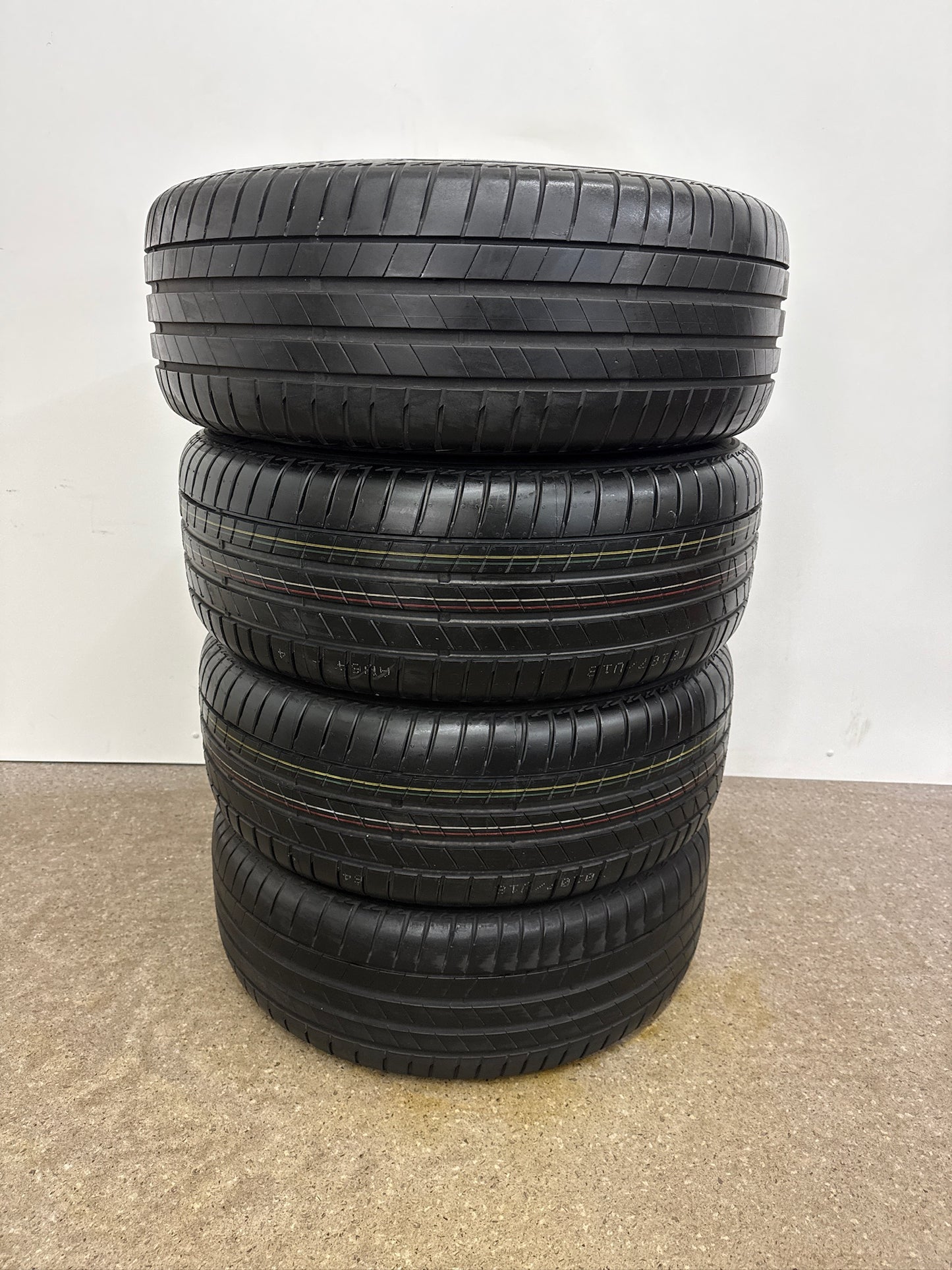 Original VW T7 Multivan Halmstad Sommerräder 7T0601025C 245/45 R19 Zoll Sommerreifen Felgen Alufelgen Bulli Van California Beach