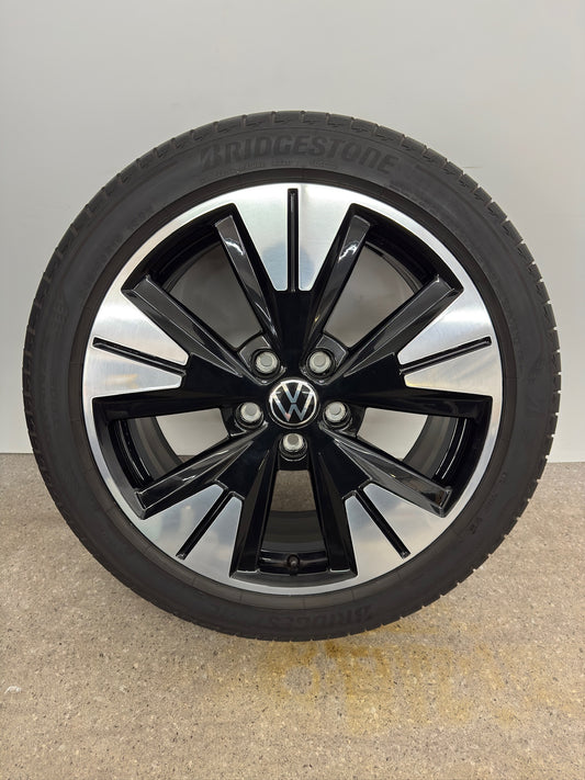 Original VW T7 Multivan Halmstad Sommerräder 7T0601025C 245/45 R19 Zoll Sommerreifen Felgen Alufelgen Bulli Van California Beach