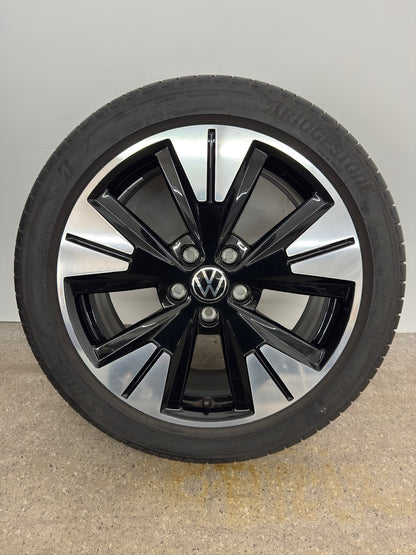 Original VW T7 Multivan Halmstad Sommerräder 7T0601025C 245/45 R19 Zoll Sommerreifen Felgen Alufelgen Bulli Van California Beach