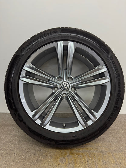Original VW Tiguan II 2 Sebring 19 Zoll Sommerräder Sommerreifen Felgen 5NA601025E Alufelgen R-Line Allspace 255/45 R19 100V 5x112 8,5x19 ET38 SUV Anthrazit RDKS AD1 5NA 5N Sommerradsatz