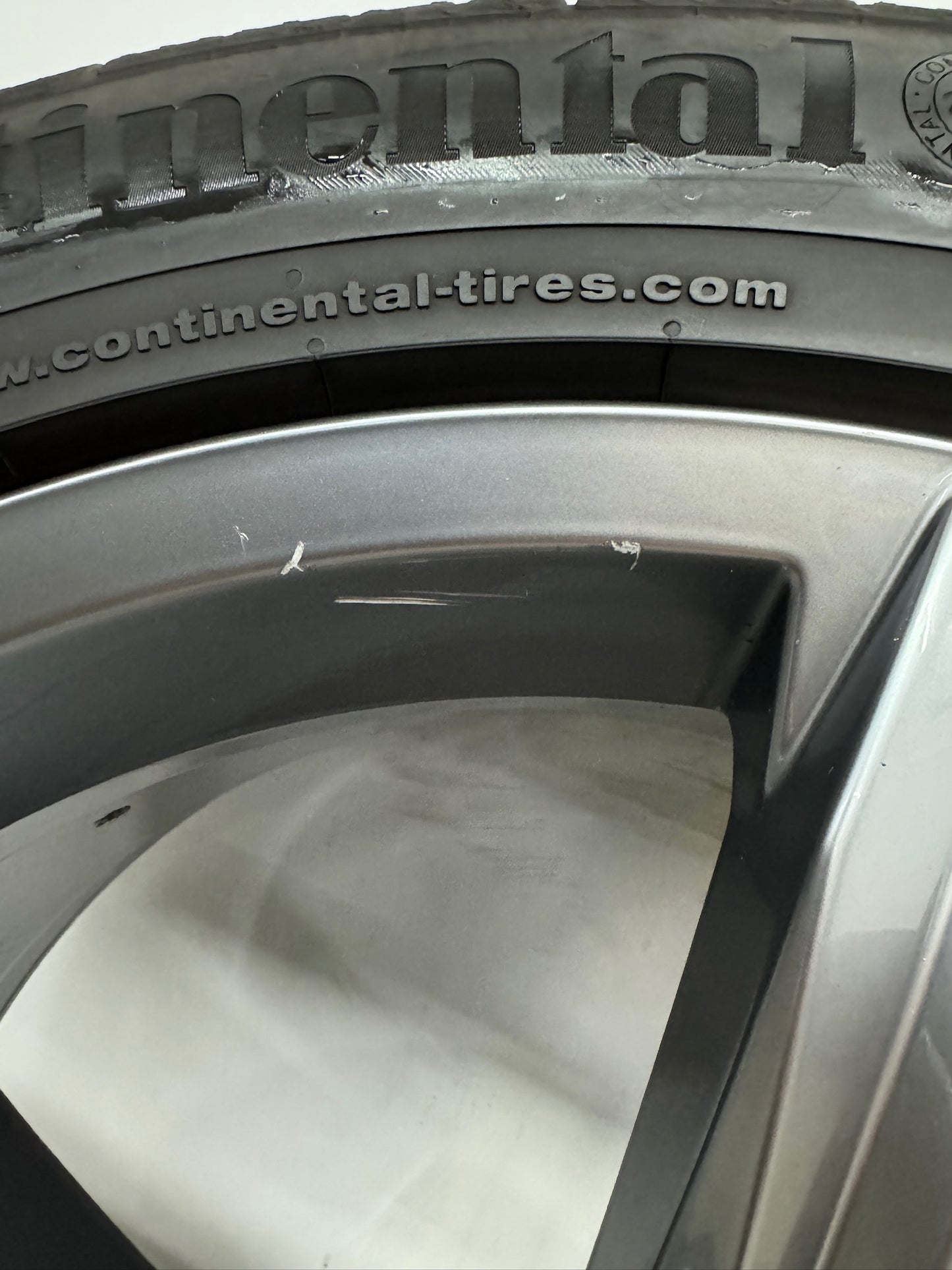 Original VW Tiguan II 2 Sebring 19 Zoll Sommerräder Sommerreifen Felgen 5NA601025E Alufelgen R-Line Allspace 255/45 R19 100V 5x112 8,5x19 ET38 SUV Anthrazit RDKS AD1 5NA 5N Sommerradsatz