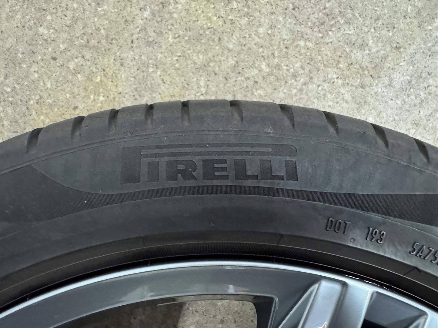Original VW Tiguan II 2 Sebring 19 Zoll Sommerräder Sommerreifen Felgen 5NA601025E Alufelgen R-Line Allspace 255/45 R19 100V 5x112 8,5x19 ET38 SUV Anthrazit RDKS AD1 5NA 5N Sommerradsatz