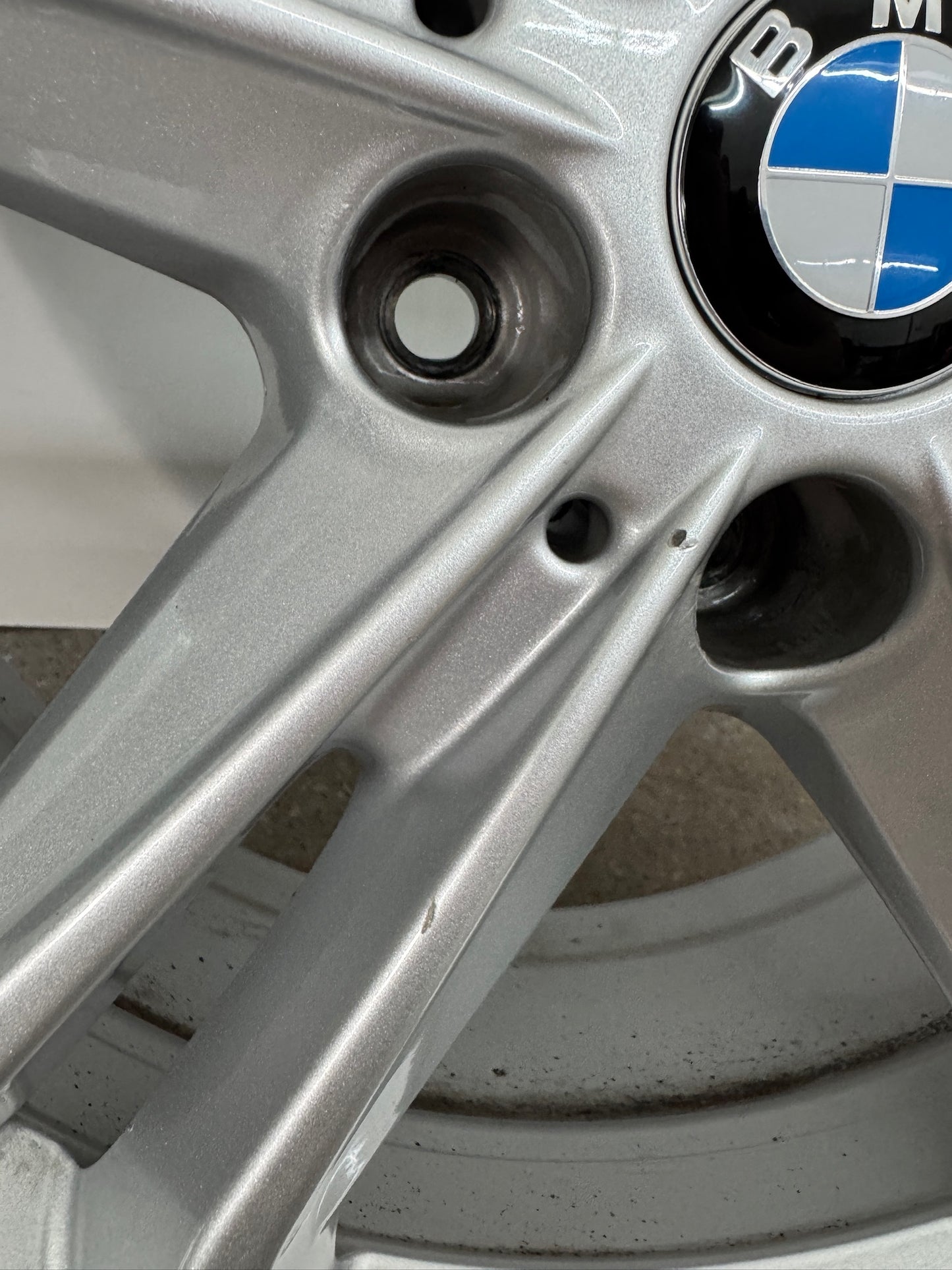 TOP 6,5mm Original BMW X3 G01 X4 G02 Styling 688 18 Zoll Winterräder Winterreifen Felgen 6876918 Alufelgen 225/60 R18 104H RSC RFT * Stern Runflat Doppelspeiche 7x18 ET22 SUV Winterradsatz MwSt