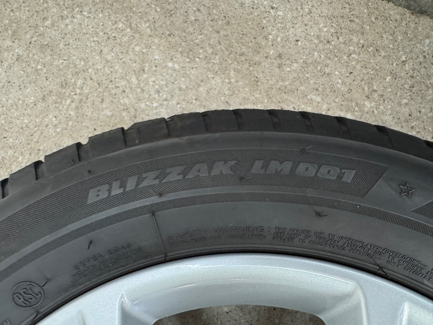 TOP 6,5mm Original BMW X3 G01 X4 G02 Styling 688 18 Zoll Winterräder Winterreifen Felgen 6876918 Alufelgen 225/60 R18 104H RSC RFT * Stern Runflat Doppelspeiche 7x18 ET22 SUV Winterradsatz MwSt
