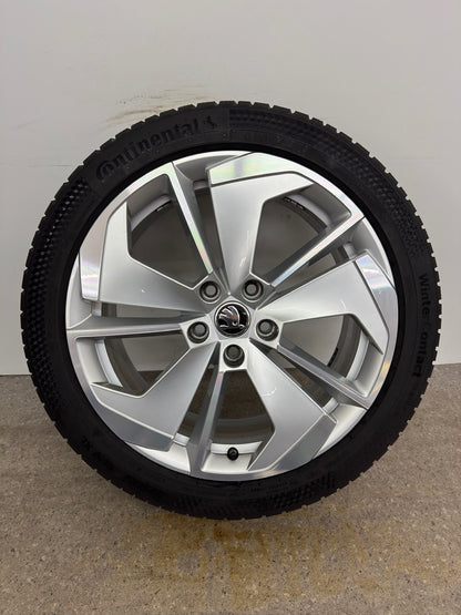 TOP 7-6,5mm Original Skoda Octavia IV NX 18 Zoll Comet Winterräder Winterreifen Felgen 5E3601025AQ 5E3601025AP 5E3601025M 5E3601025N RS Line Scout 225/45 R18 91Y Winterradsatz MwSt.