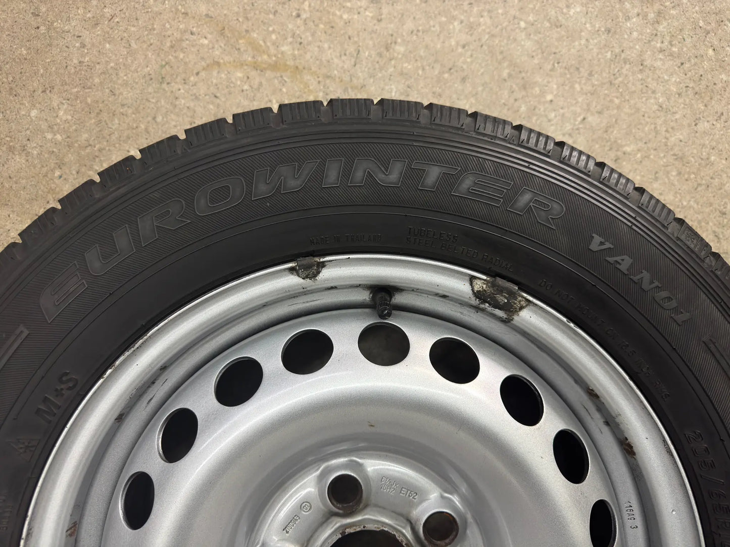 TOP 7 - 6 mm VW T5 T6 Transporter Kastenwagen 16 Zoll Winterräder Winterreifen Felgen KBA 43738 Stahlfelgen 6,5x16 ET52 205/65 R16 C 107T 105T 5x120 Winterradsatz M+S