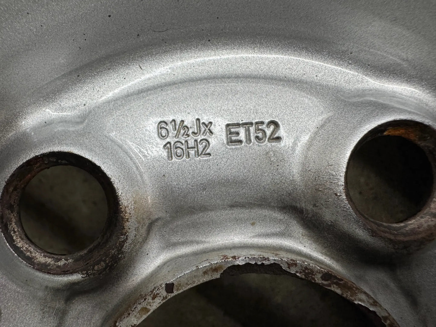 TOP 7 - 6 mm VW T5 T6 Transporter Kastenwagen 16 Zoll Winterräder Winterreifen Felgen KBA 43738 Stahlfelgen 6,5x16 ET52 205/65 R16 C 107T 105T 5x120 Winterradsatz M+S