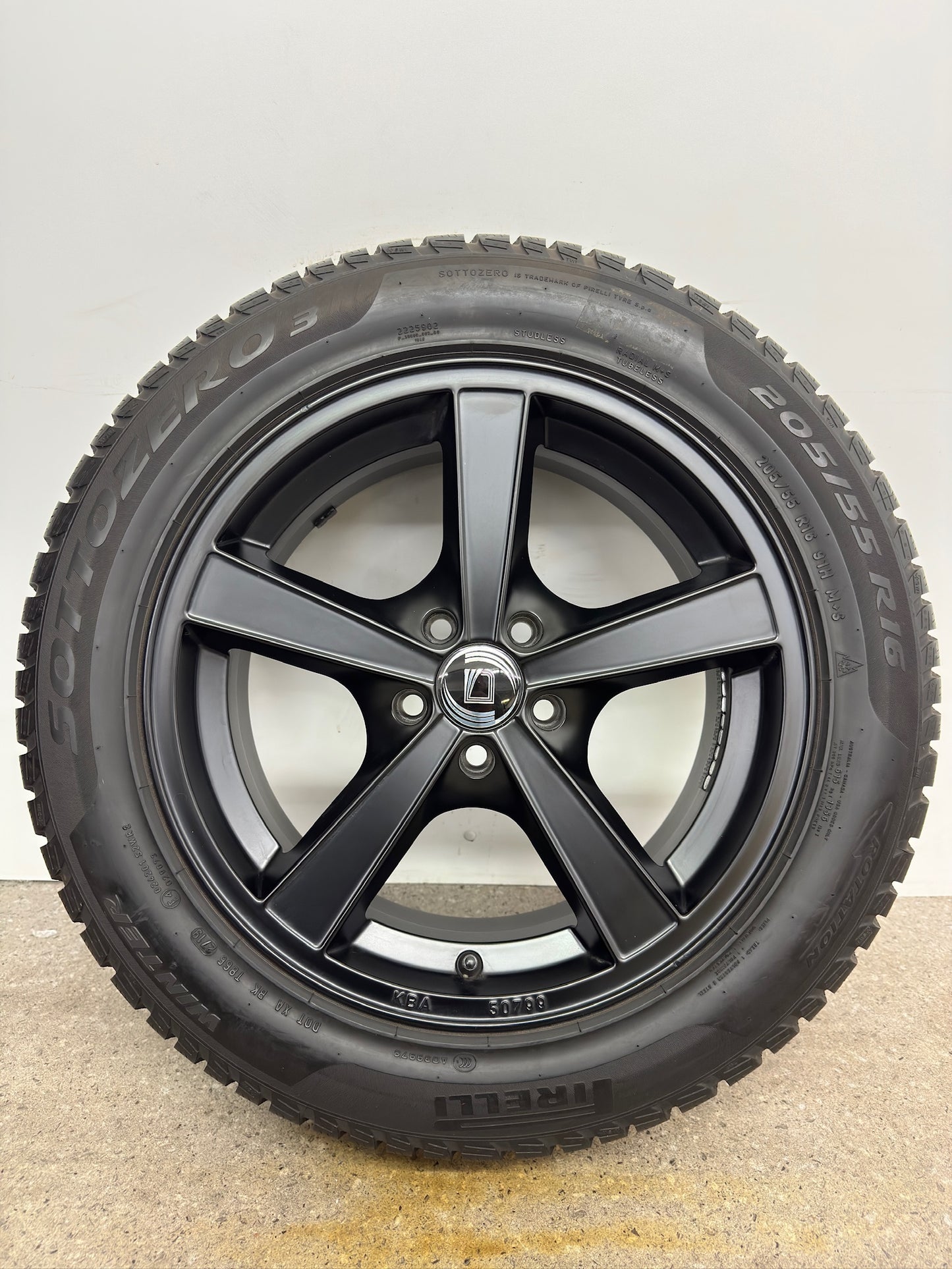 TOP 7,5mm VW T-Cross C1 Polo VI 6 AW New Beetle MJ Skoda Scala Kamiq NW Audi A1 GB TT 8N A2 8Z 16 Zoll Winterräder Winterreifen Felgen Alufelgen Schwarz M+S 205/55 R16 91H Winterradsatz
