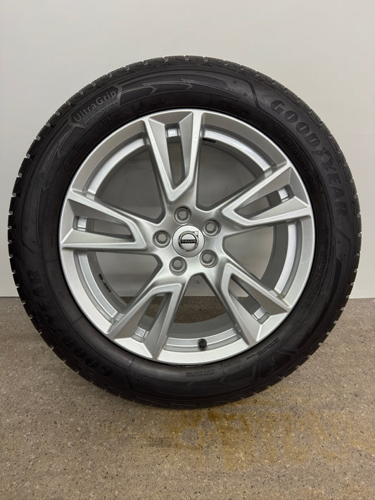 TOP 7,8 / 6,8mm Original Volvo XC40 X 536 S90 V90 Cross Country 18 Zoll Winterräder Winterrreifen Felgen 31362866 Alufelgen 235/55 R18 104H M+S SUV Silber Winterradsatz 5x108 7,5x18 ET50,5