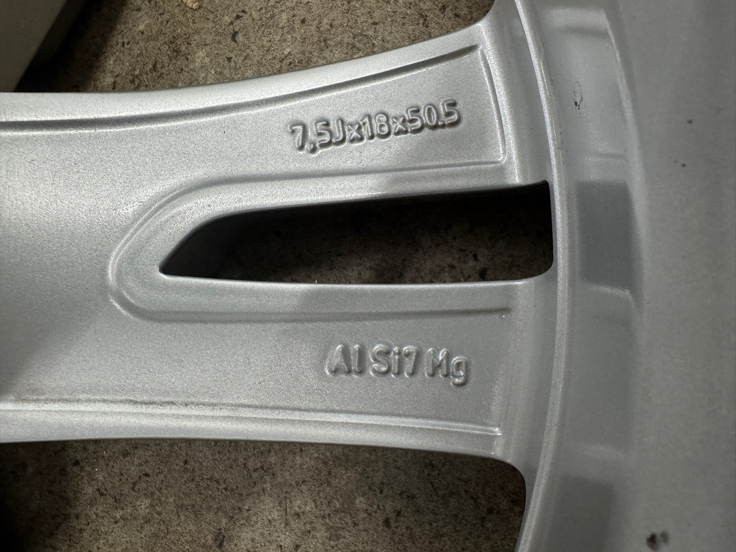 TOP 7,8 / 6,8mm Original Volvo XC40 X 536 S90 V90 Cross Country 18 Zoll Winterräder Winterrreifen Felgen 31362866 Alufelgen 235/55 R18 104H M+S SUV Silber Winterradsatz 5x108 7,5x18 ET50,5