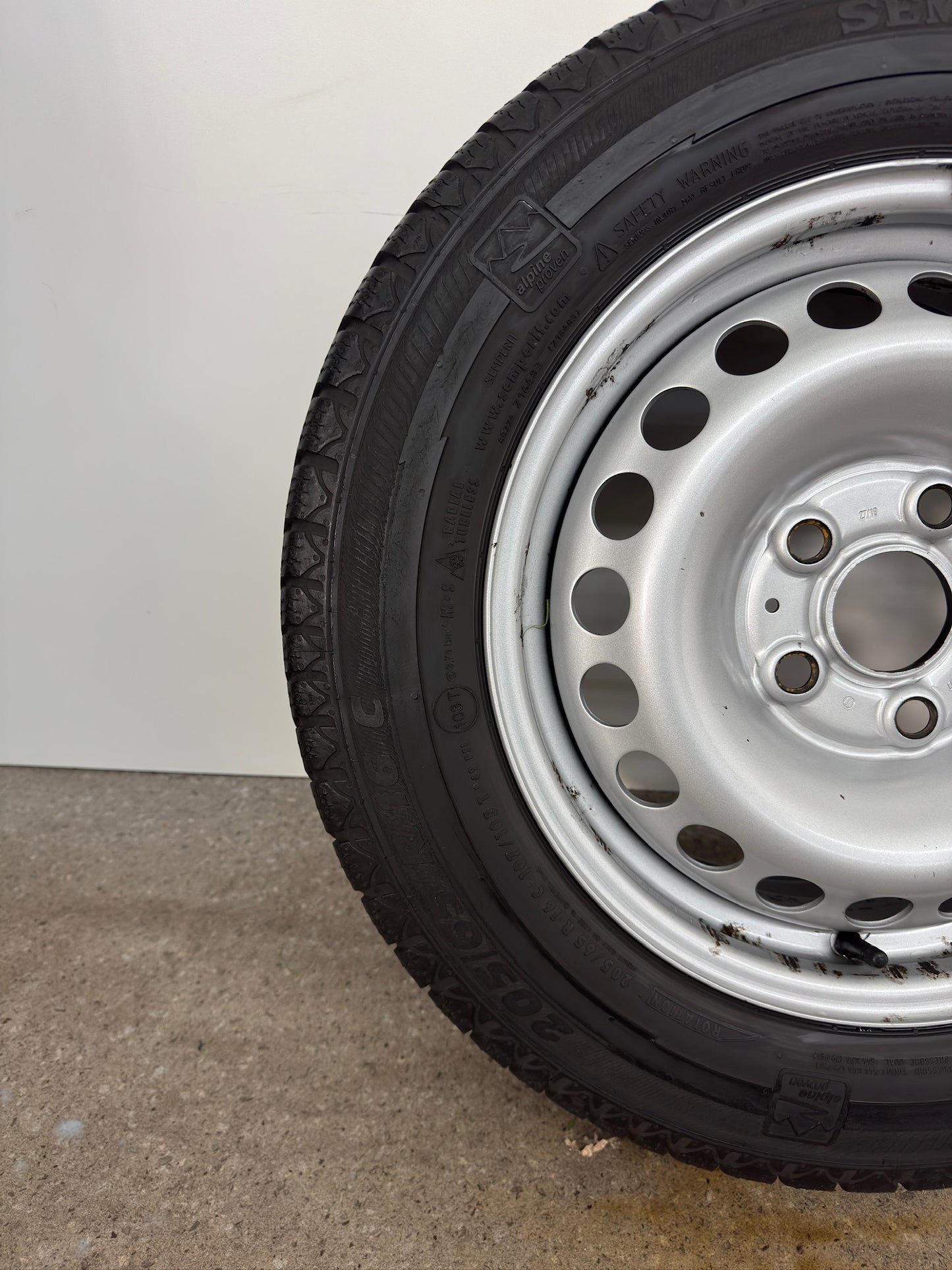 TOP 8 - 7mm Original VW T5 T6 Transporter Kastenwagen 16 Zoll Winterräder Winterreifen Felgen 7F0601027 Stahlfelgen 6,5x16 ET51 205/65 R16 C 107 105T 103T 5x120 Winterradsatz M+S