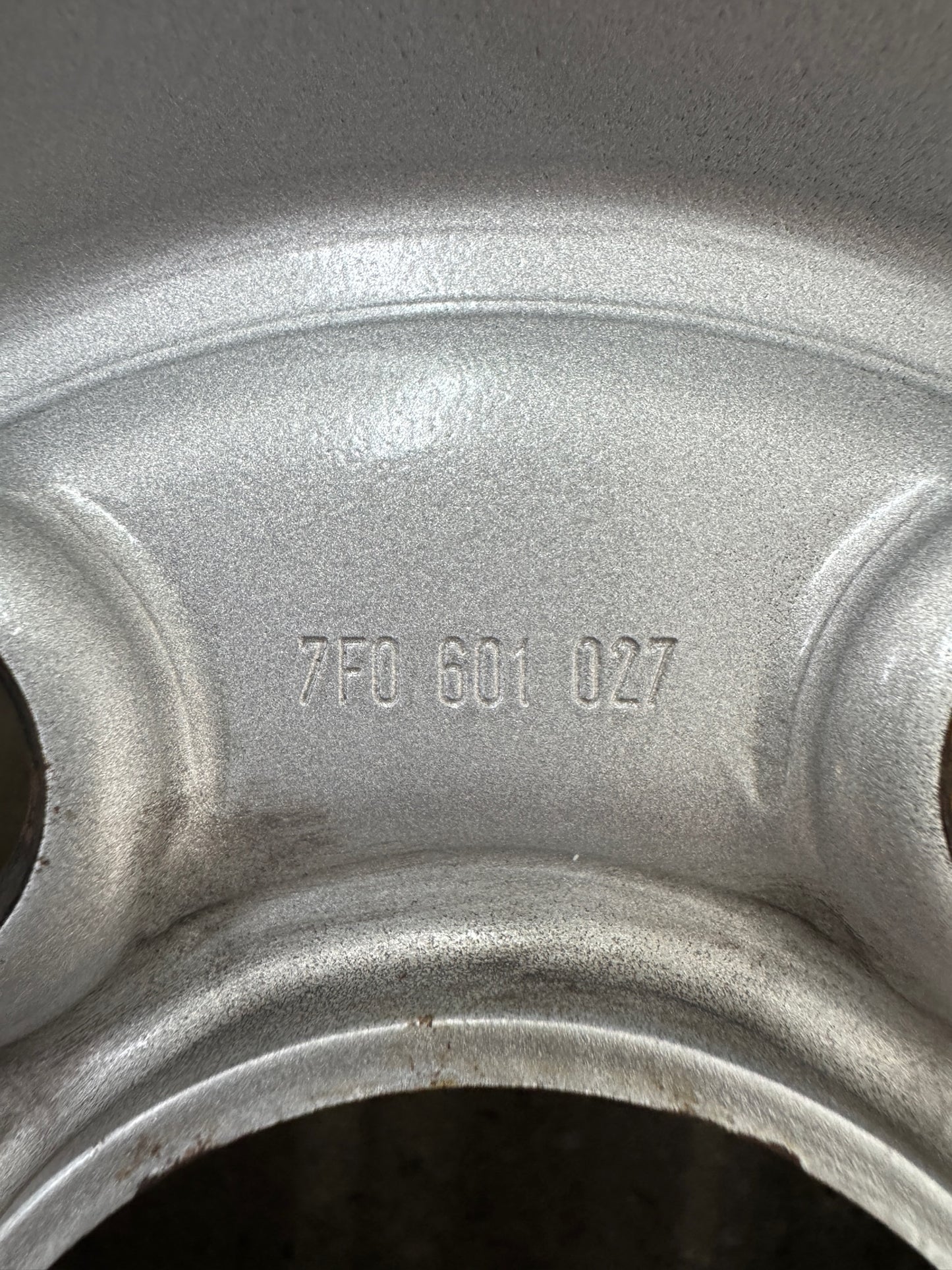 TOP 8 - 7mm Original VW T5 T6 Transporter Kastenwagen 16 Zoll Winterräder Winterreifen Felgen 7F0601027 Stahlfelgen 6,5x16 ET51 205/65 R16 C 107 105T 103T 5x120 Winterradsatz M+S