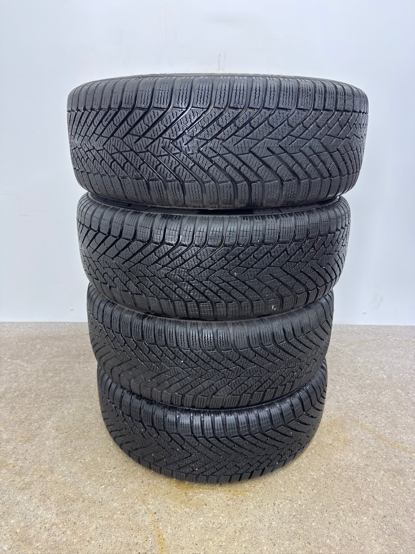 TOP 8/6,5mm Original Skoda Octavia IV NX 18 Zoll Comet Winterräder Winterreifen Felgen 5E3601025AQ 5E3601025AP 5E3601025M 5E3601025N RS Line Scout 225/45 R18 95V Winterradsatz MwSt.