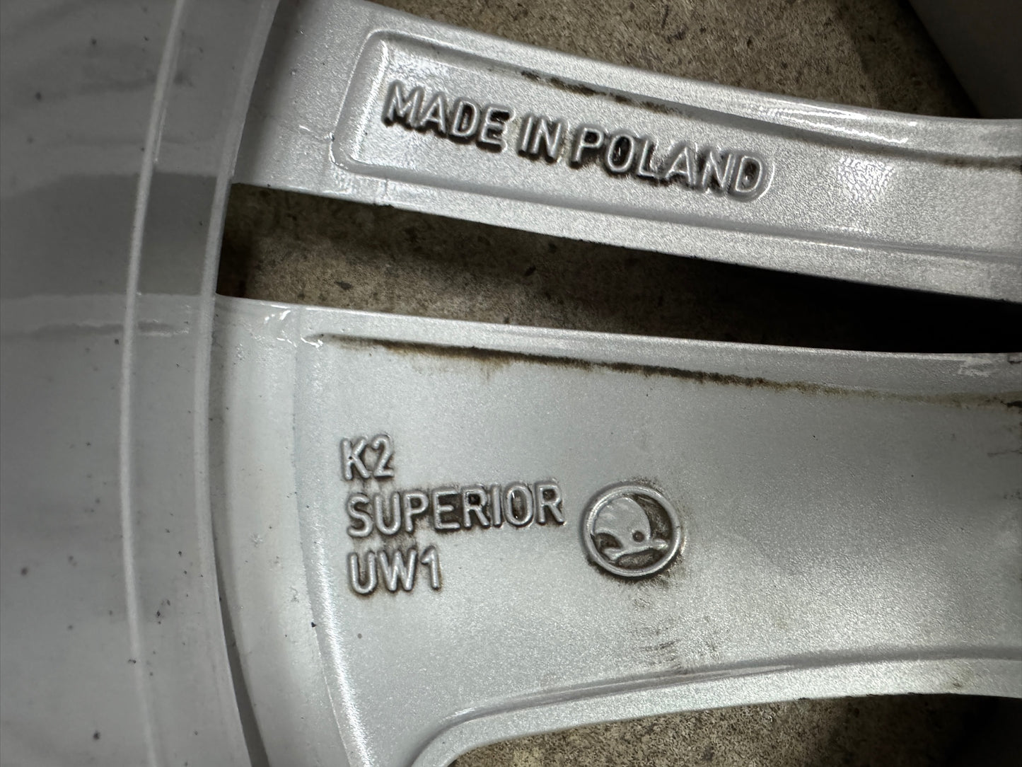 TOP 8/6,5mm Original Skoda Octavia IV NX 18 Zoll Comet Winterräder Winterreifen Felgen 5E3601025AQ 5E3601025AP 5E3601025M 5E3601025N RS Line Scout 225/45 R18 95V Winterradsatz MwSt.