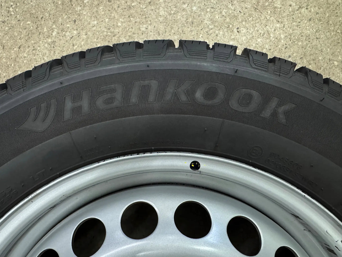 TOP 9 - 8,5 mm Original VW T5 T6 Transporter Kastenwagen 16 Zoll Winterräder Winterreifen Felgen 7F0601027 Stahlfelgen 6,5x16 ET51 205/65 R16 C 107 105T 103T 5x120 Winterradsatz M+S