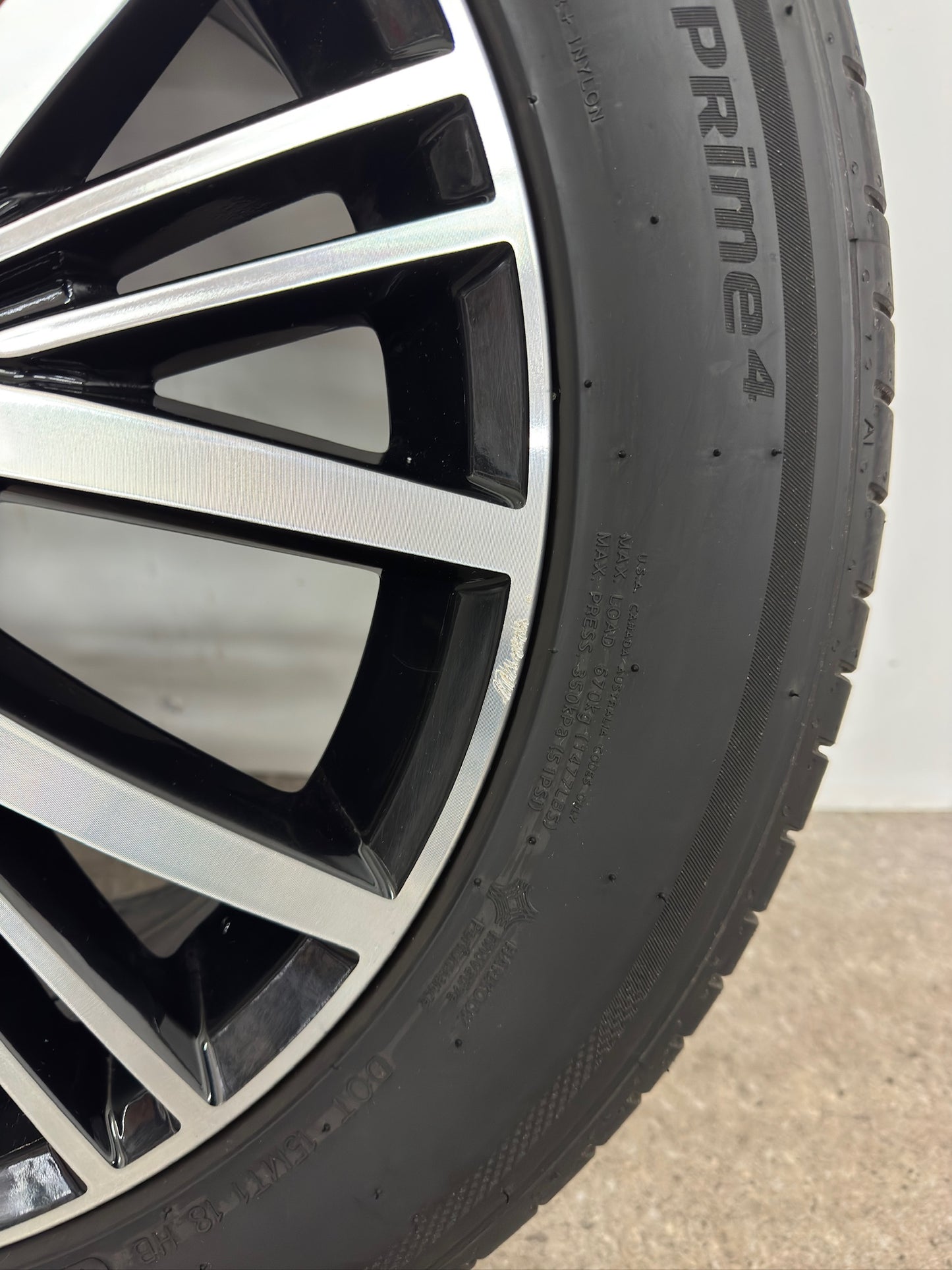 TOP DOT2024 Original VW Beetle 5C Linas 17 Zoll Sommerräder Sommerreifen Felgen 5C0601025BQ Alufelgen 215/55 R17 94W Sport Cabriolet Facelift Sommerradsatz Schwarz-Silber glanzgedreht