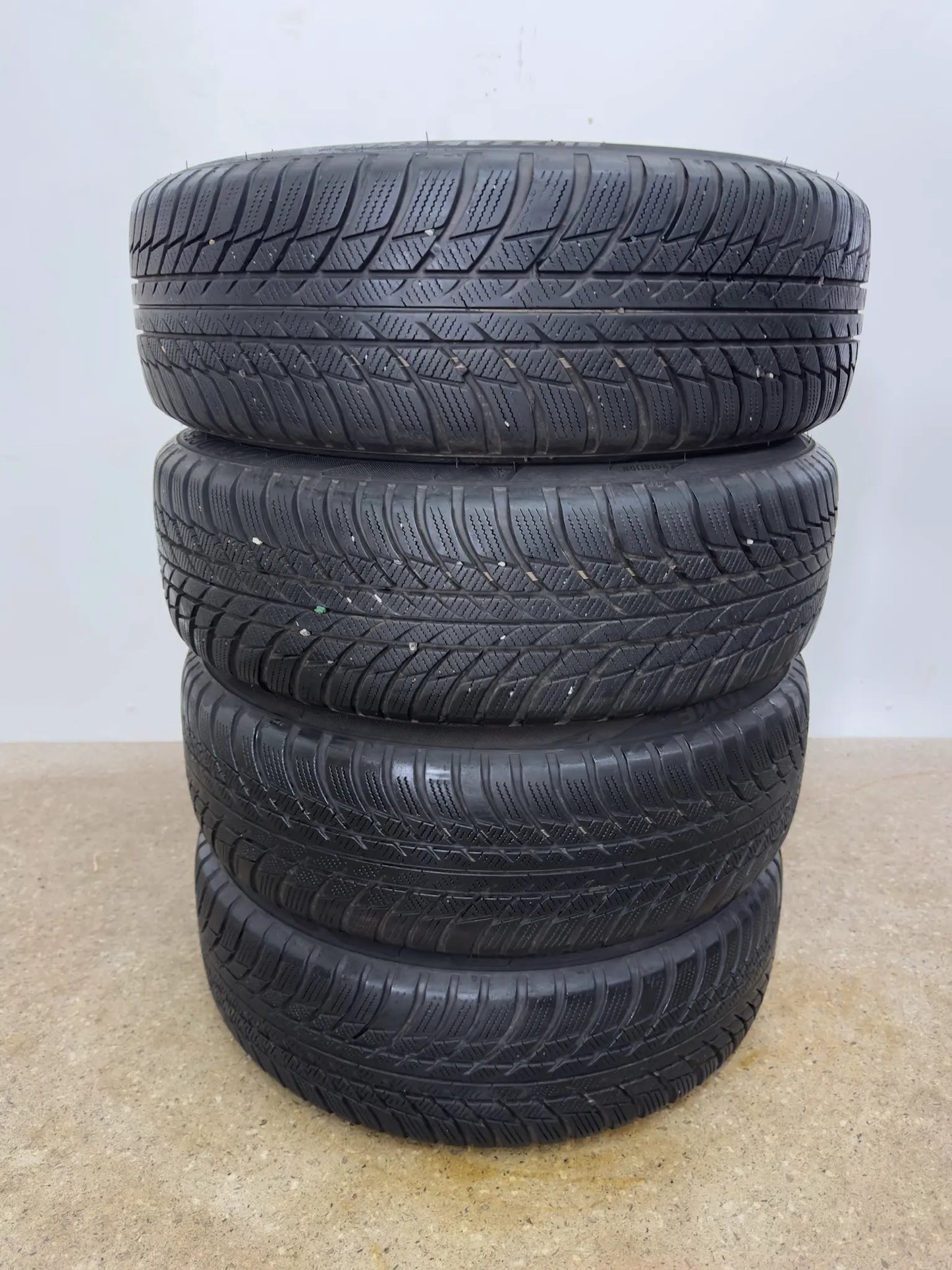 TOP DOT22 Original VW Polo VI 6 2G AW 16 Zoll Merano Winterräder Winterreifen Felgen 2G0601025A 2G0071496 Alufelgen 185/60 R16 90H KBA 51206 R-Line Silber 5x100 6x16 ET45 Winterradsatz