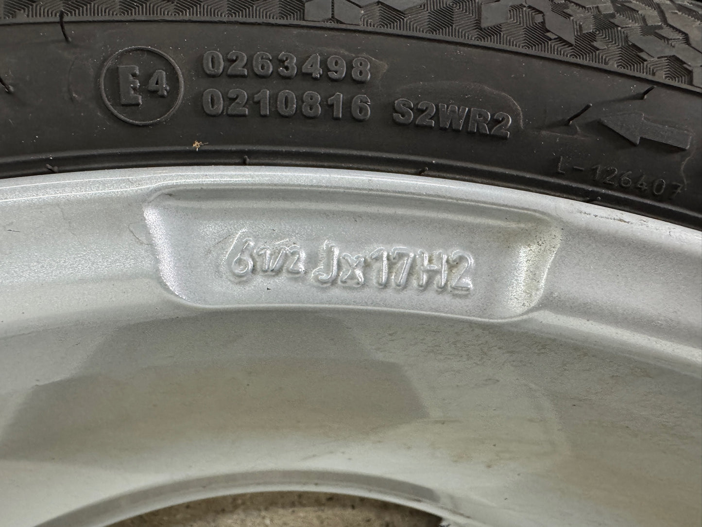 TOP DOT22 Skoda Octavia IV NX 17 Zoll Winterräder Winterreifen Felgen Alufelgen Silber 205/55 R17 91H KBA52975 M+S Limousine Kombi Winterradsatz MwSt.