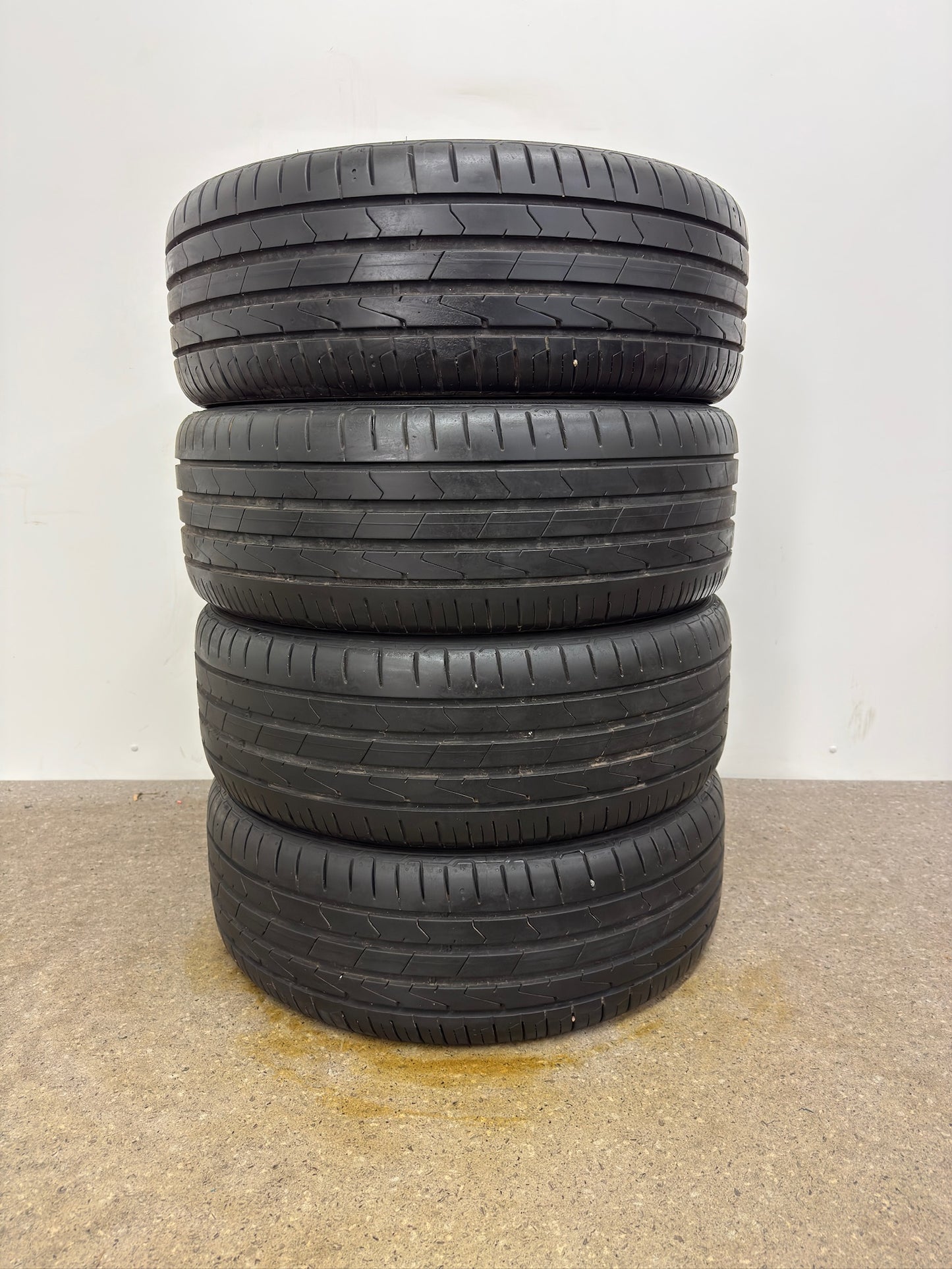 TOP DOT24 Original VW T-Cross C1 York 18 Zoll Sommerräder Sommerreifen Felgen 2GM601025AM 2GM601025AN Alufelgen 215/45 R18 89V R-Line Sport Edition Schwarz Glanz 7x18 ET39 5x100 Sommerradsatz SUV