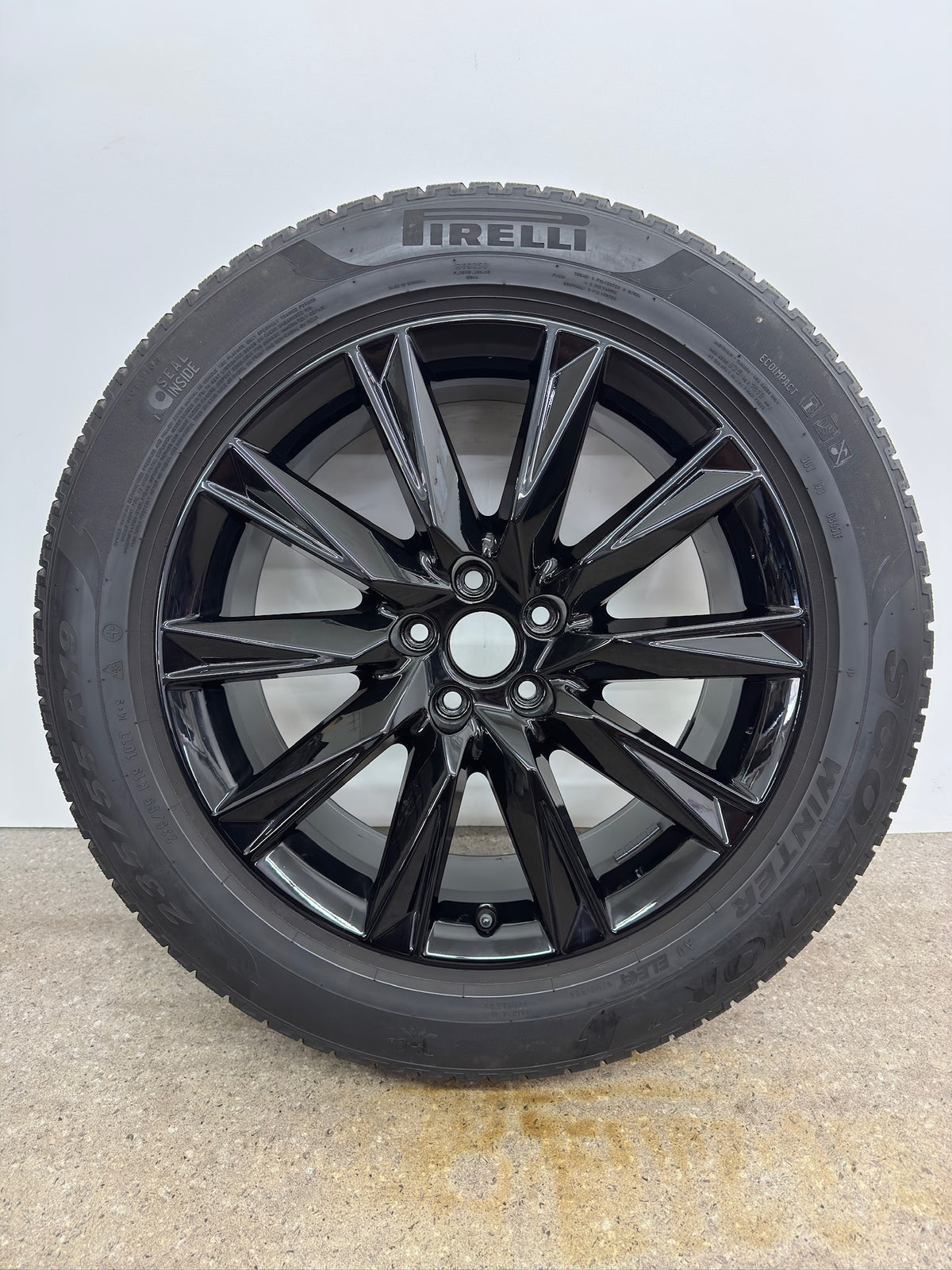 TOP DOT24/21 Skoda Enyaq iV Coupé Audi Q4 e-tron F4 Sportback 19 Zoll Winterräder Winterreifen Felgen Alufelgen 89A071499 235/55 R19 101T 255/50 R19 103T 5x112 8x19 ET45 SUV M+S Winterradsatz