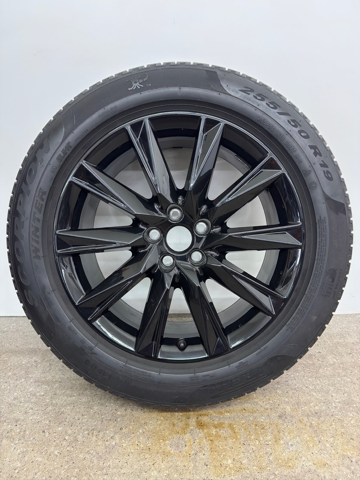 TOP DOT24/21 Skoda Enyaq iV Coupé Audi Q4 e-tron F4 Sportback 19 Zoll Winterräder Winterreifen Felgen Alufelgen 89A071499 235/55 R19 101T 255/50 R19 103T 5x112 8x19 ET45 SUV M+S Winterradsatz