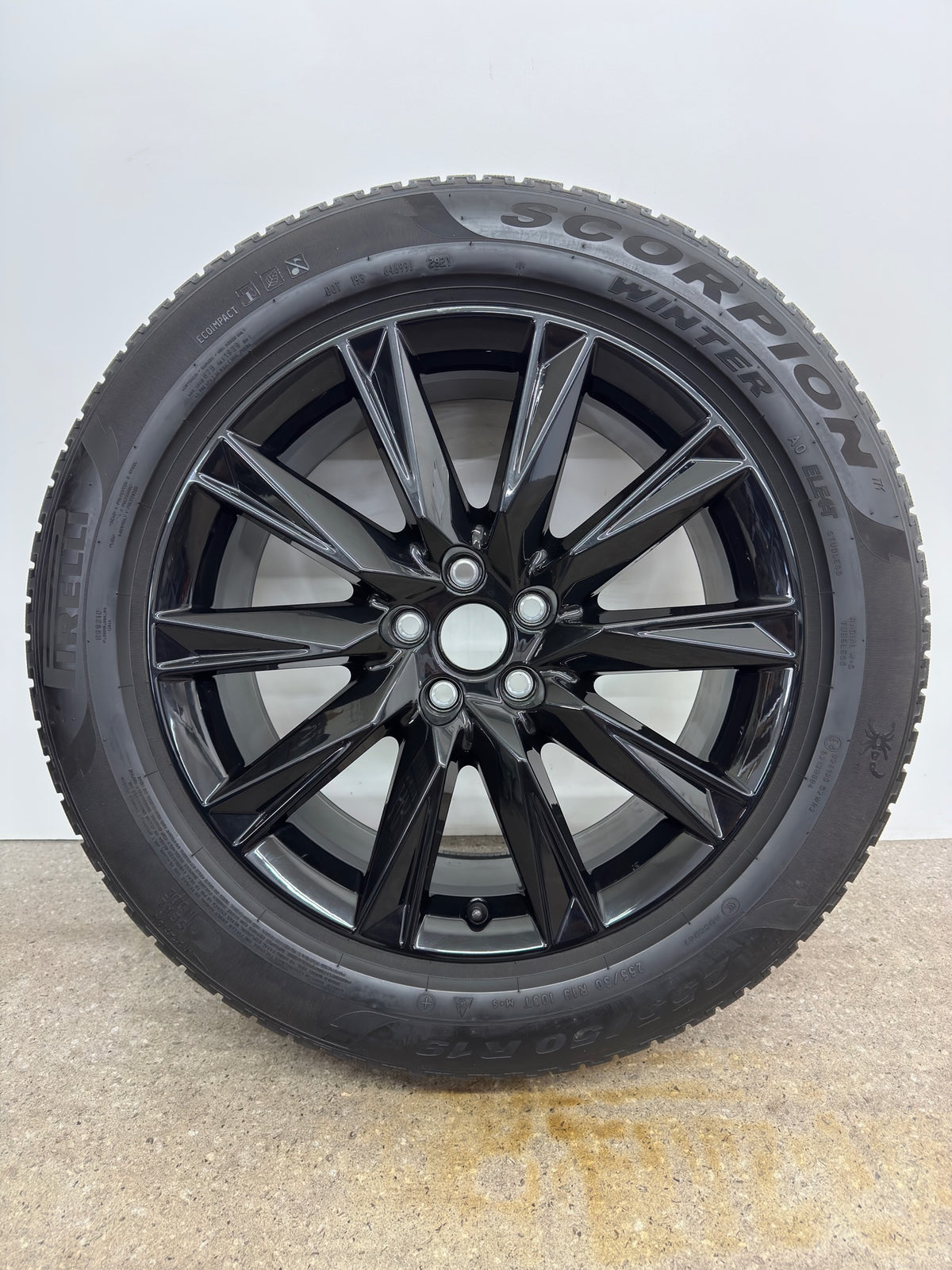 TOP DOT24/21 Skoda Enyaq iV Coupé Audi Q4 e-tron F4 Sportback 19 Zoll Winterräder Winterreifen Felgen Alufelgen 89A071499 235/55 R19 101T 255/50 R19 103T 5x112 8x19 ET45 SUV M+S Winterradsatz