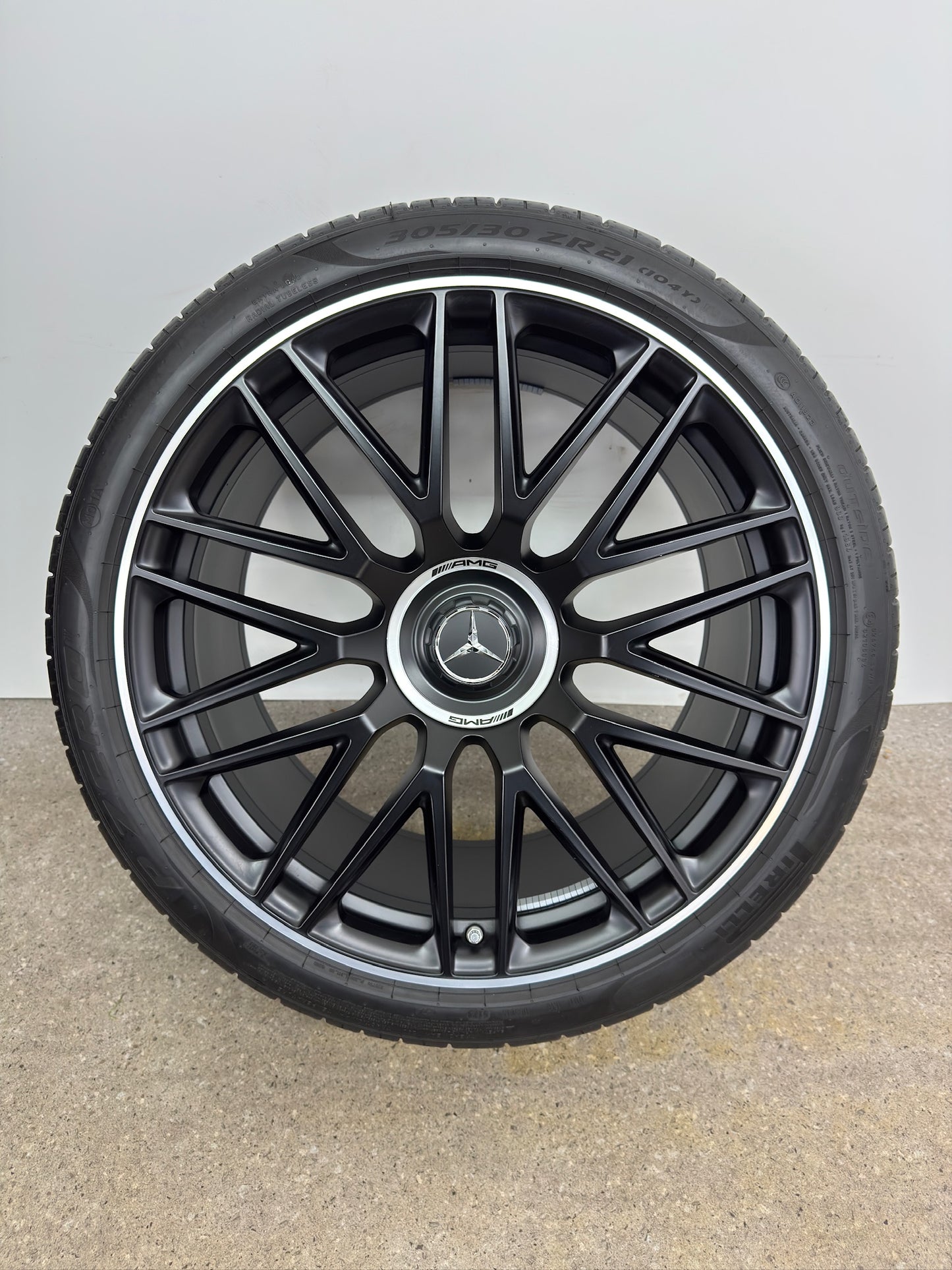 TOP DOT24/25 Original Mercedes SL R 232 21 Zoll AMG 43 55 63 S Sommerräder Sommerreifen Felgen A2324012900 A2324013000 Alufelgen E Performance 4MATIC+ Roadster 275/35 ZR21 103Y 305/30 ZR 104Y MO1