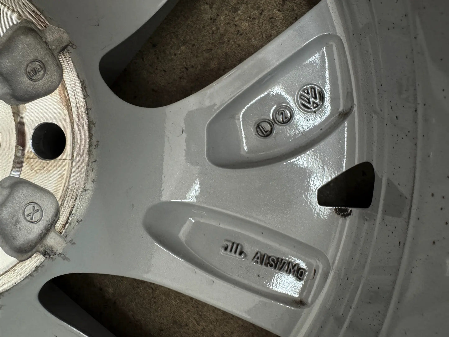 TOP DOT25 Original VW Golf VIII 8 5H CD 17 Zoll Belmont Nottingham Winterräder Winterreifen Felgen 5H0601025B Alufelgen 205/55 R17 Pirelli 6,5x17 ET46 5x112 GTI GTE R-Line Silber Radsatz