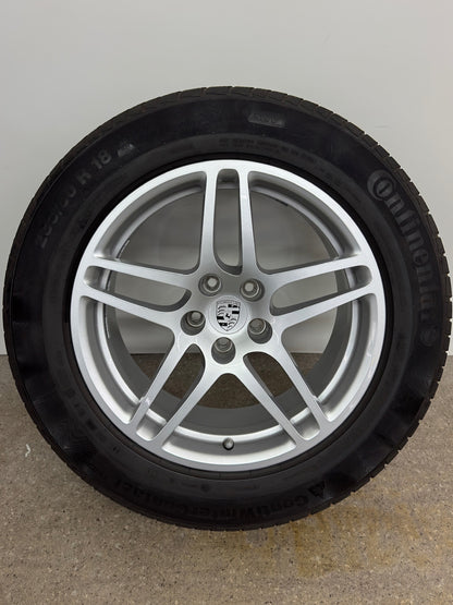 TOP Original Porsche Macan I 1 II 2 18 Zoll Felgen Alufelgen 95B601025DC 95B601025DD 8x18 ET21 9x18 ET21 95B SUV Silber Sport Felgensatz RDKS NO REIFEN NUR TRANSPORTSCHUTZ