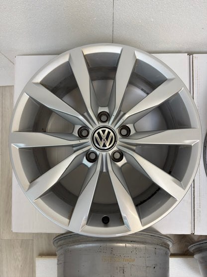 TOP Original VW Golf VII 7 5G 17 Zoll Dijon Felgen Alufelgen 5G0601025CH 7x17 ET49 Silber Variant Kombi Limousine GTI GTD R-Line 5x112 Felgensatz MwSt. auweisbar