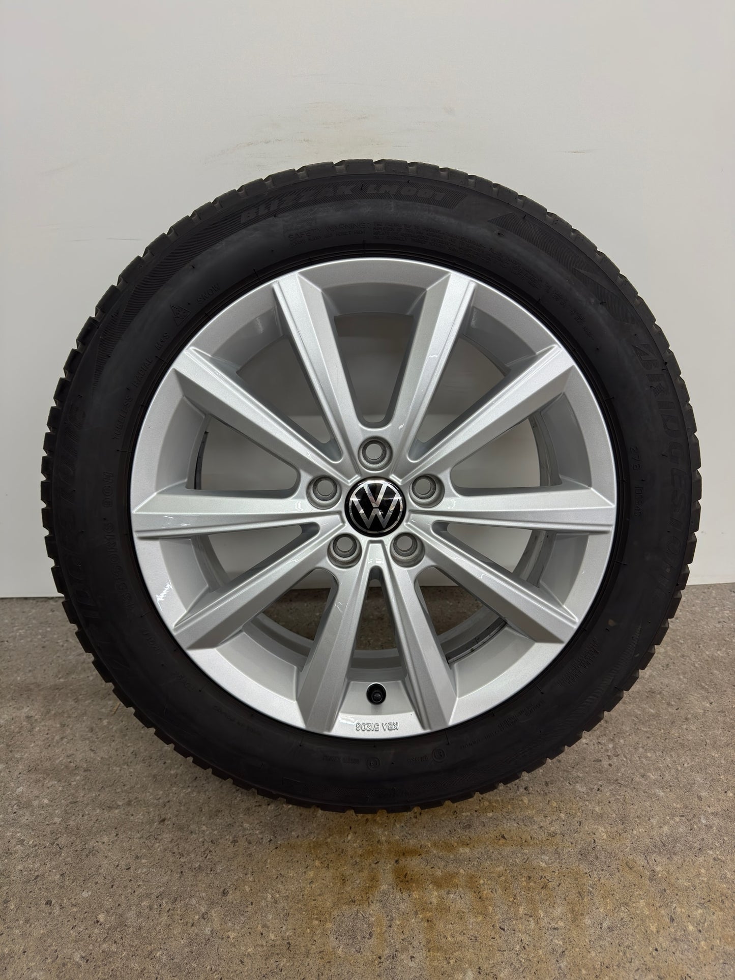 TOP Original VW Polo VI 6 2G AW 16 Zoll Merano Winterräder Winterreifen Felgen 2G0601025A 2G0071496 Alufelgen 185/60 R16 90H KBA 51206 R-Line Silber 5x100 6x16 ET45 Winterradsatz