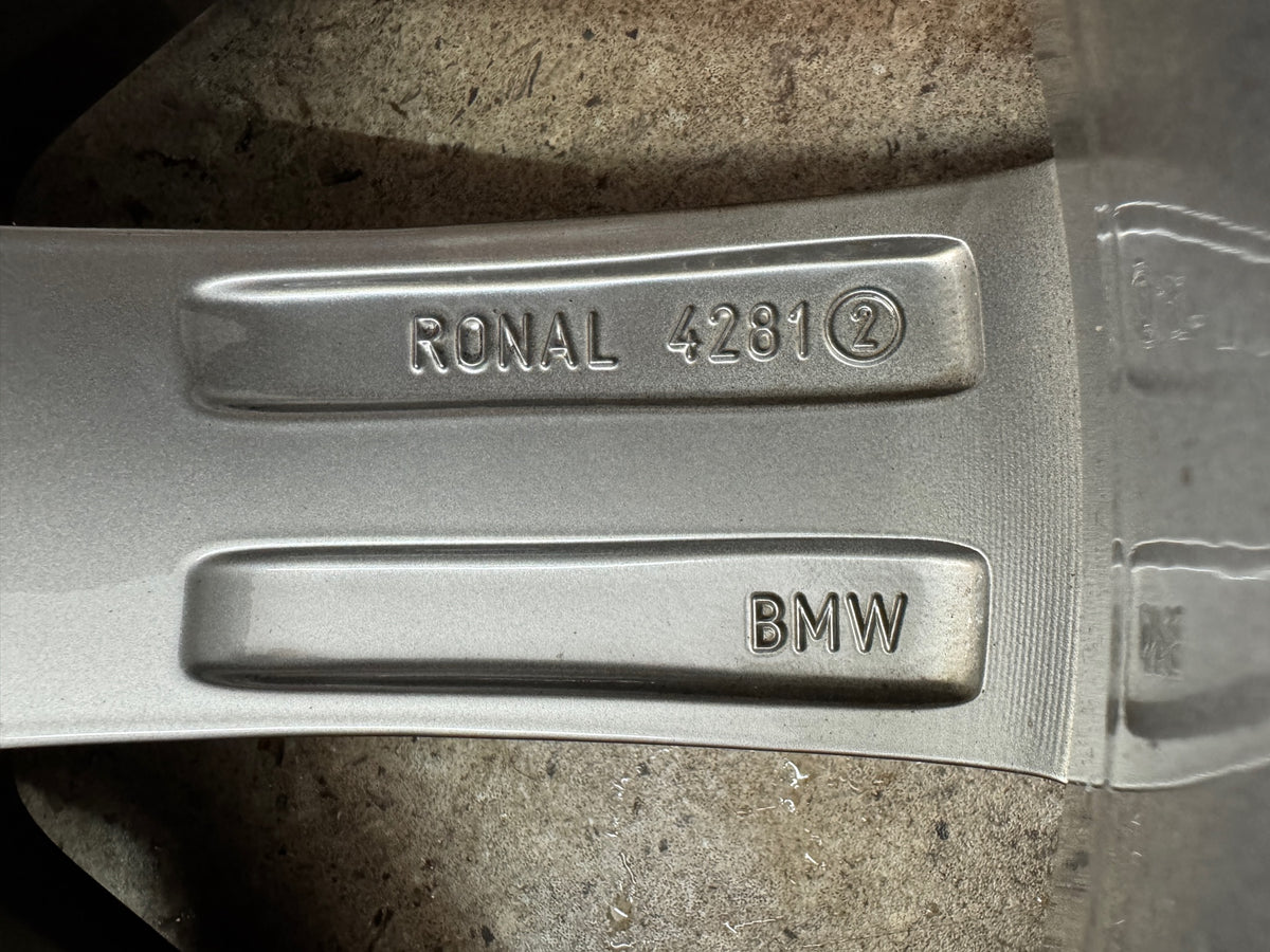 TOP ZUSTAND DOT22 Original BMW X5 G05 X6 G06 20 Zoll Sty. 736 Winterräder Winterreifen Felgen 6883753 Alufelgen Anthrazit 275/45 R20 110V RunFlat RFT RSC * Styling Winterrradsatz SUV MwSt.