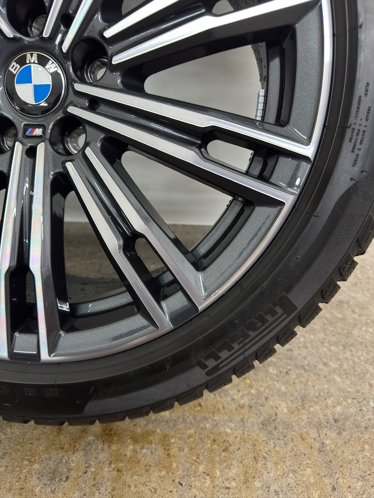 TOP ZUSTAND DOT24 7,2 / 6,5mm Original BMW 2er G42 3er G20 G21 4er G22 G23 18 Zoll M 790M Winterräder Winterreifen Felgen 8089890 Alufelgen 225/45 R18 95H RunFlat RFT RSC * Winterradsatz MwSt.