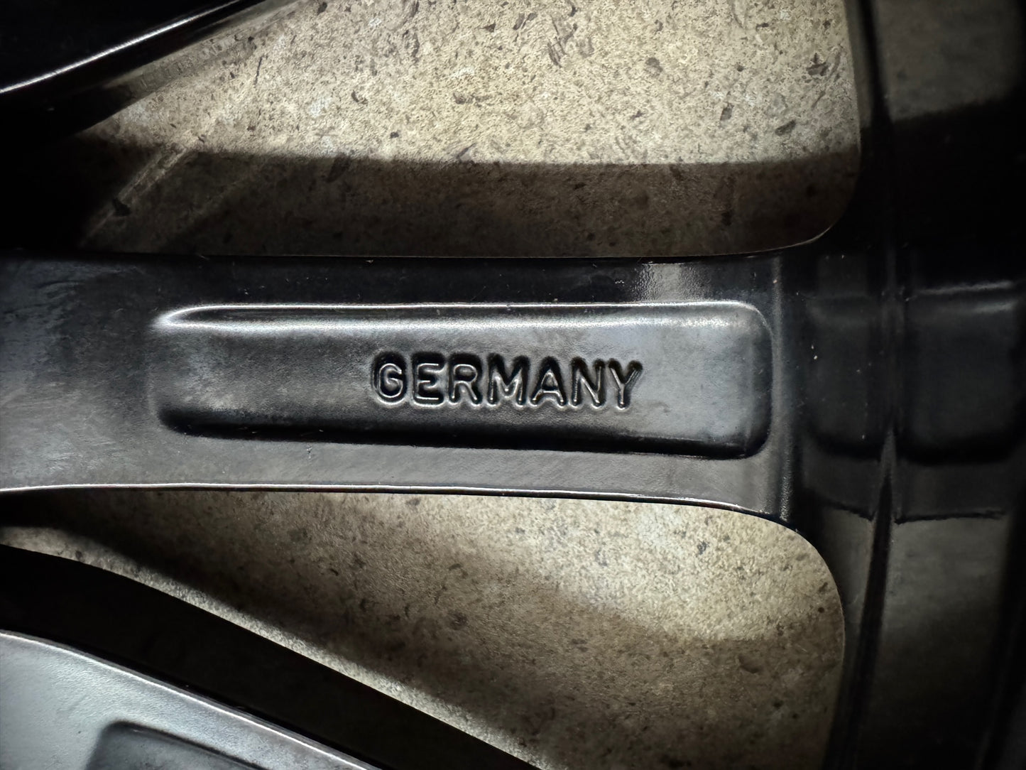 TOP ZUSTAND Original Mercedes G-Klasse W 463 W 465 20 Zoll AMG Ganzjahresreifen Felgen A4634011700 275/50 R20 113V MO Allwetterreifen Alufelgen Schwarz Sommerreifen Sommerräder SUV MwSt.