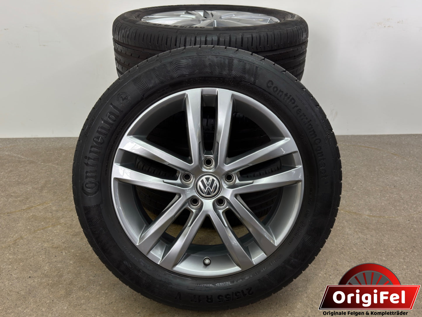 TOP ZUSTAND Original VW Touran II 2 5T 17 Zoll Salvador Sommerräder Sommerreifen Felgen 5TA601025G Alufelgen R-Line Highline Anthrazit 215/55 R17 94V 6,5x17 ET52 RDKS Sommerradsatz MwSt.