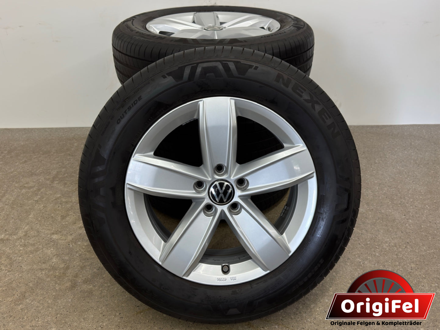 WIE NEU Original VW Tiguan II 2 Corvara 17 Zoll Sommerreifen Sommerräder 5NA071497 Felgen Alufelgen 215/65 R17 Zoll Kompletträder AD1 5N 5NA RDKS KBA49906