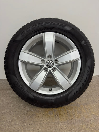 Top Original VW Tiguan II 2 Corvara 17 Zoll Felgen Alufelgen 6,5x17 ET38 5NA071497 KBA49906 RDKS Felgensatz MwSt. 5x112 (Winterreifen sind TRANSPORTSCHUTZ)
