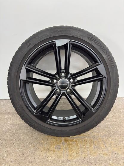 VW Arteon Passat Alltrack CC Phaeton Scirocco Sharan Tiguan II Audi A6 S6 4F Q3 RSQ3 8U TT TTS 8J Seat Ateca Cupra Formentor Skoda Kodiaq Octavia NX Superb 3T 18 Zoll Felgen Alufelgen Schwarz