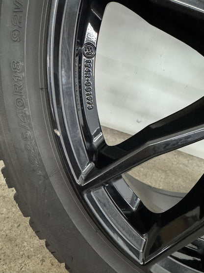 VW Golf VII 7 5G VIII 8 5H Skoda Octavia 3 III 5E Seat Cupra Leon 5F KL Audi A3 S3 8V 8Y 18 Zoll Winterräder Winterreifen Felgen Alufelgen 225/40 R18 92V M+S 7,5x18 ET46 5x112 Schwarz Winterradsatz