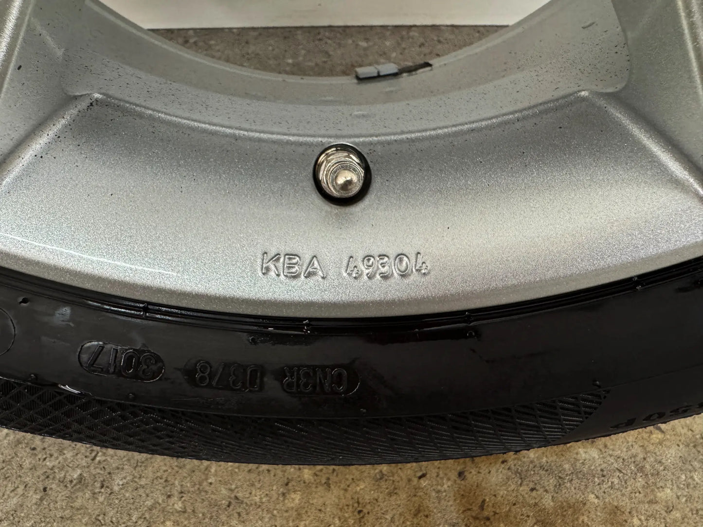VW Passat B8 3G 3C Sharan 7N Arteon Skoda Superb III 3T Ateca 5FP Alhambra Audi Q3 8U Q2 GA A6 Allroad 4F 4F1 17 Zoll Winterräder Winterreifen Felgen Alufelgen 215/55 R17 98H M+S Winterradsatz