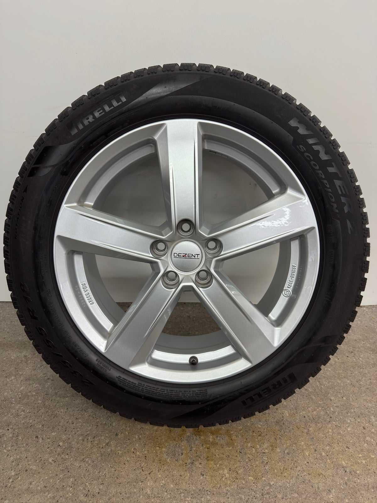 TOP DOT23 Volvo XC40 X 536 S90 V90 Cross Country 18 Zoll Winterräder Winterrreifen Felgen Alufelgen 235/55 R18 104H M+S SUV Silber Winterradsatz 5x108 7,5x18 ET50,5 KBA53529