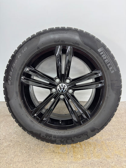 WIE NEU 7,8/7mm DOT3722 Original VW Tiguan II 2 Sebring 18 Zoll Winterräder Winterreifen Felgen 5NA601025M 5NA601025AQ Alufelgen 235/55 R18 104H M+S R-Line Schwarz Allspace AD1 5NA RDKS Winterradsatz